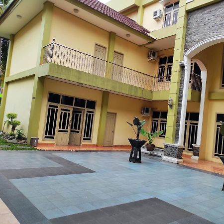 Hotel Randik Sekayu Extérieur photo